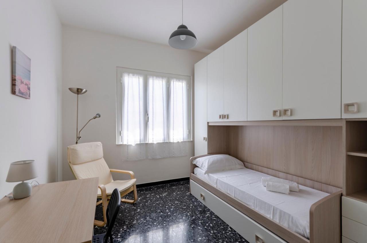 Joivy Family Flat With 3 Balconies, 10 Min To Beach Монелья Екстер'єр фото